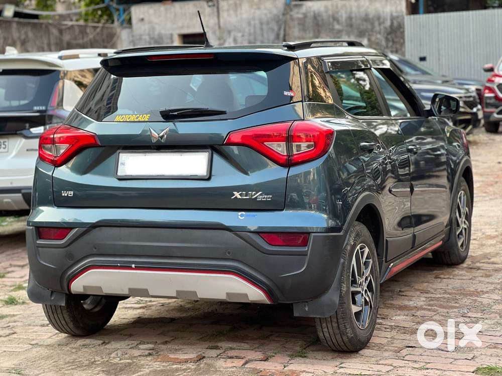 Mahindra Xuv300 W8 Option, 2023, Petrol