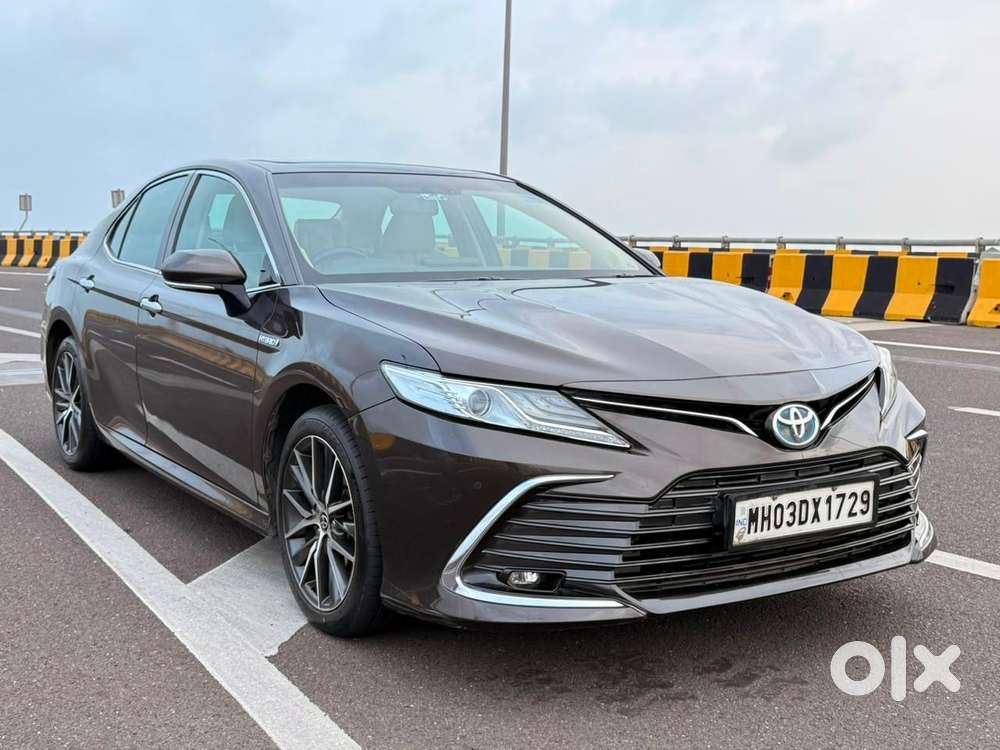 Toyota Camry 2.5 Hybrid, 2022, Petrol