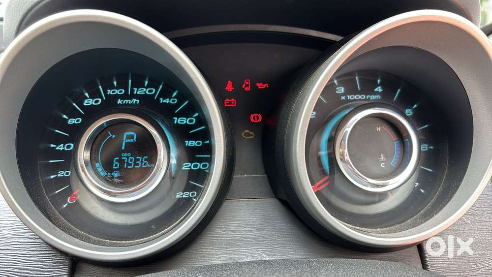 Mahindra Xuv500 At W6 2wd, 2018, Diesel