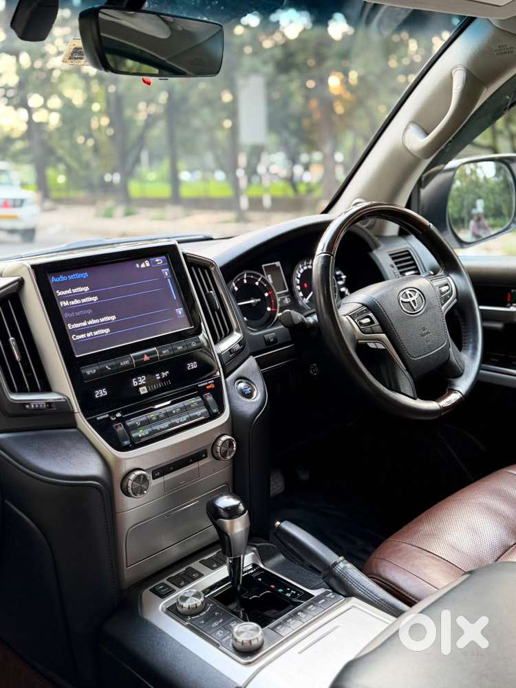 Toyota Land Cruiser 3.3 Zx Diesel, 2017, Diesel