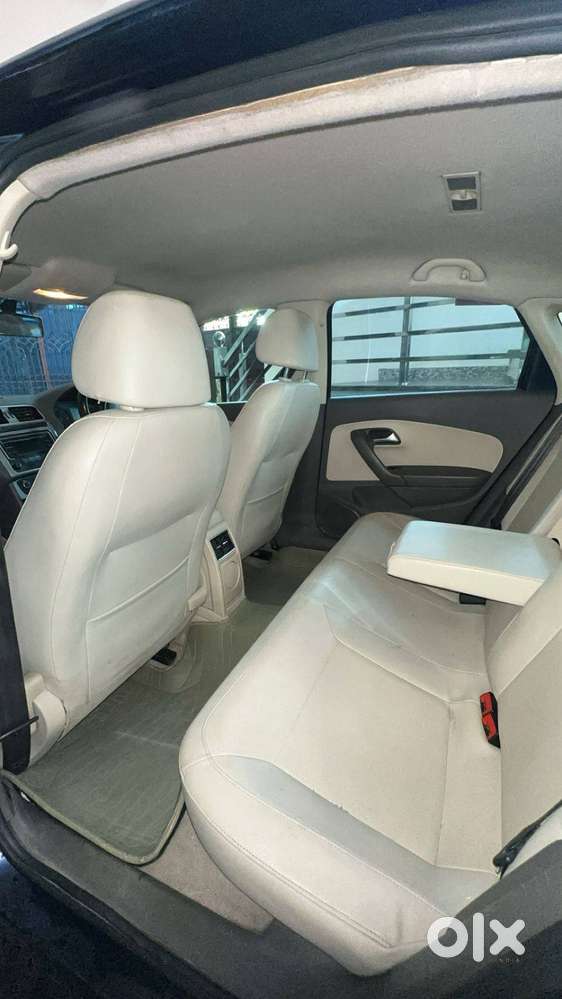 Volkswagen Vento 2015 (automatic) – Well Maintained  Army Officer Own
