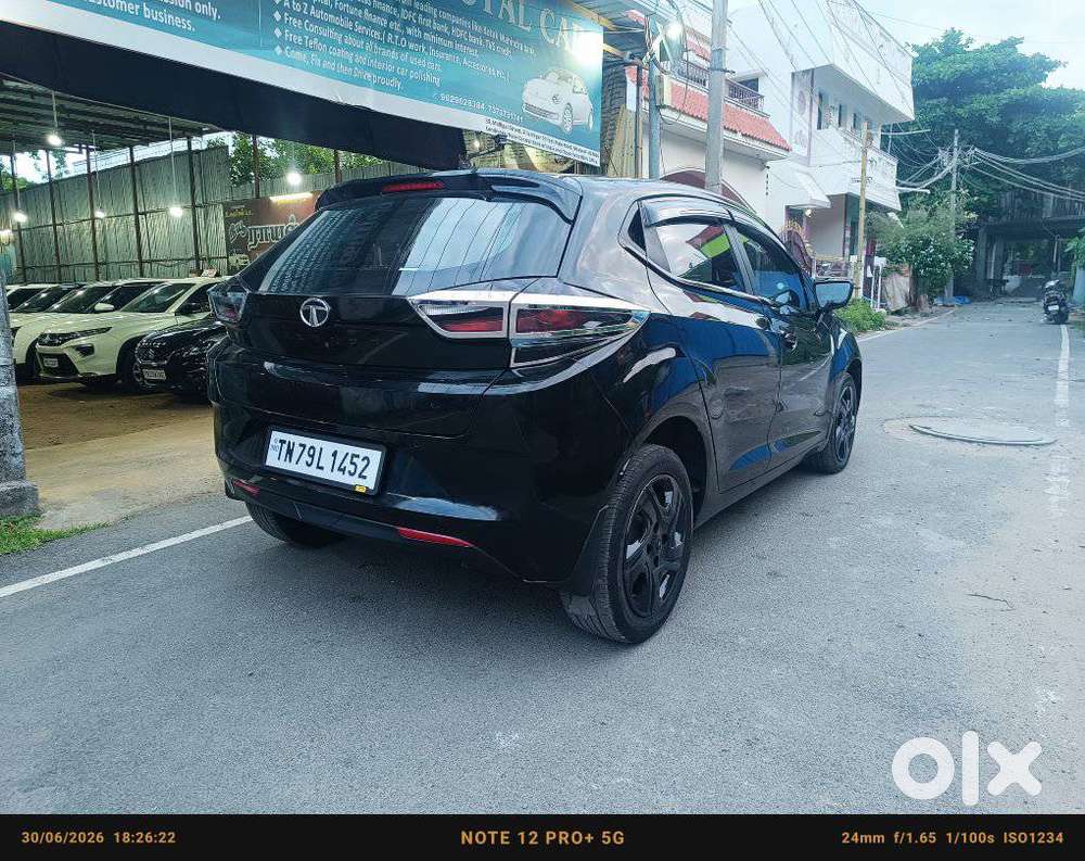 Tata Altroz 1.2 Xt Dark Edition Petrol, 2022, Petrol