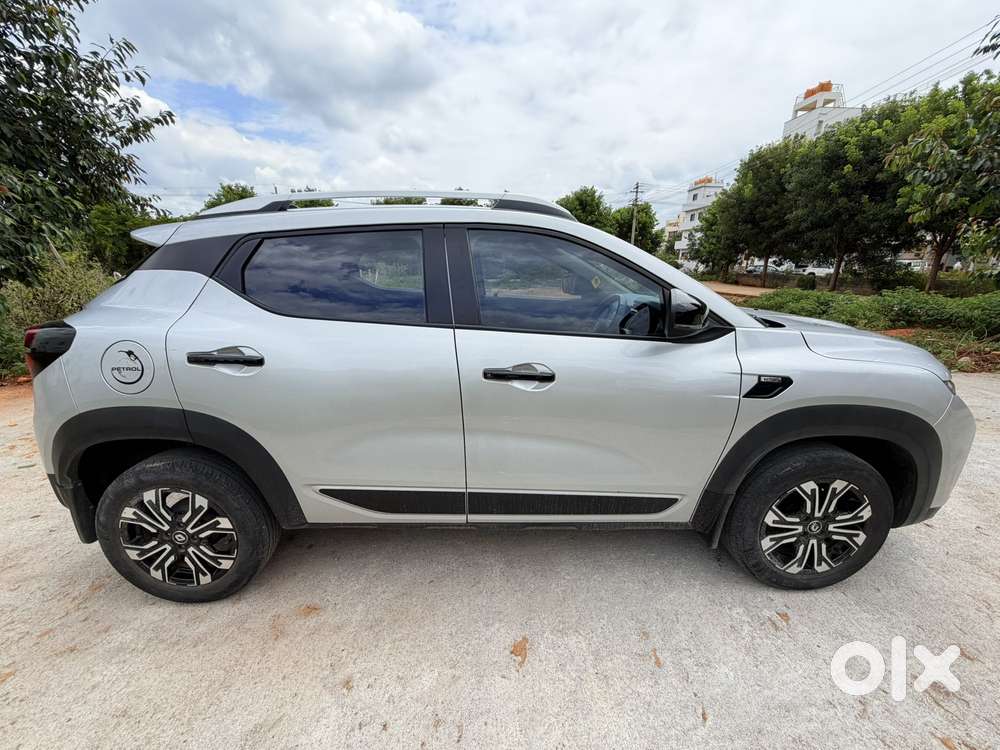 Renault Kiger, 2023, Petrol