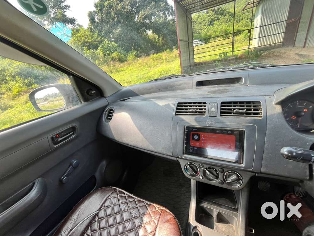 Maruti Suzuki Swift Petrol 2005