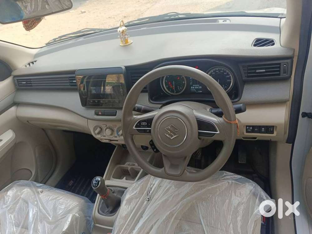 Maruti Suzuki Ertiga 1.4 Vxi Cng Anniversary Edition, 2024, Cng & Hy..