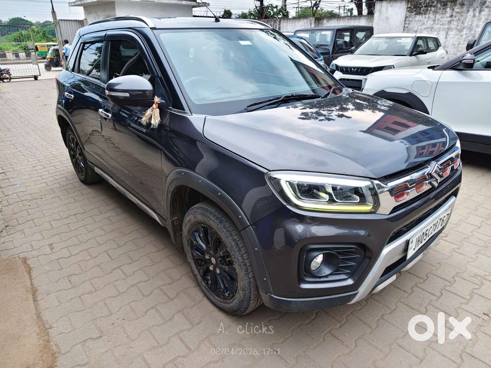 Maruti Suzuki Brezza 1.5 Zxi Smart Hybrid, 2021, Petrol