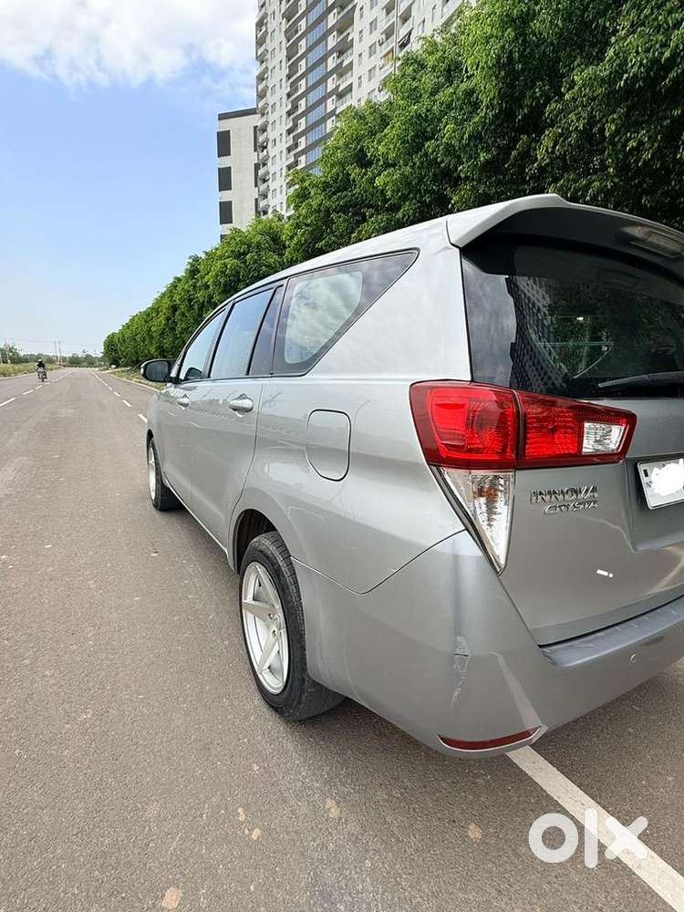 Toyota Innova Crysta Automatic