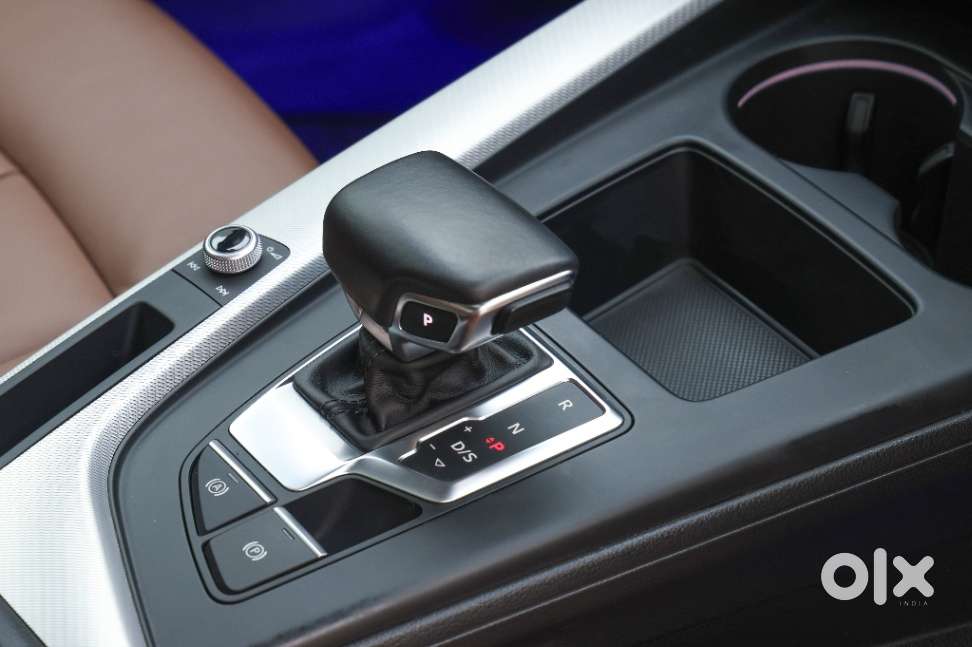 Audi A4 2.0 Premium Plus 40 Tfsi, 2025, Petrol