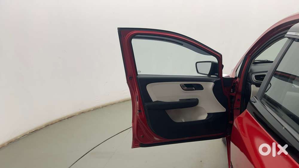 Tata Altroz Xza Petrol, 2022, Petrol