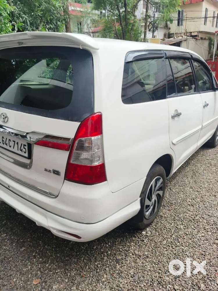 2005 Innova Gen 1