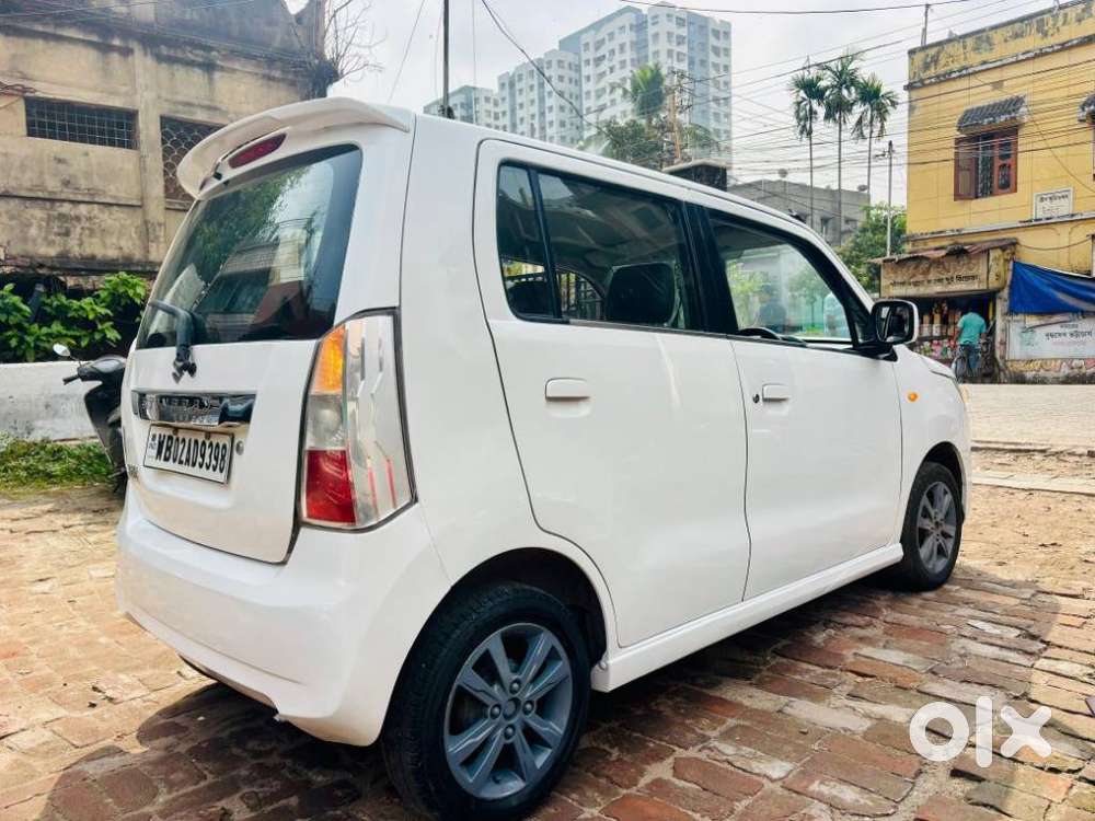 Maruti Suzuki Wagon R Stingray Vxi, 2013, Petrol
