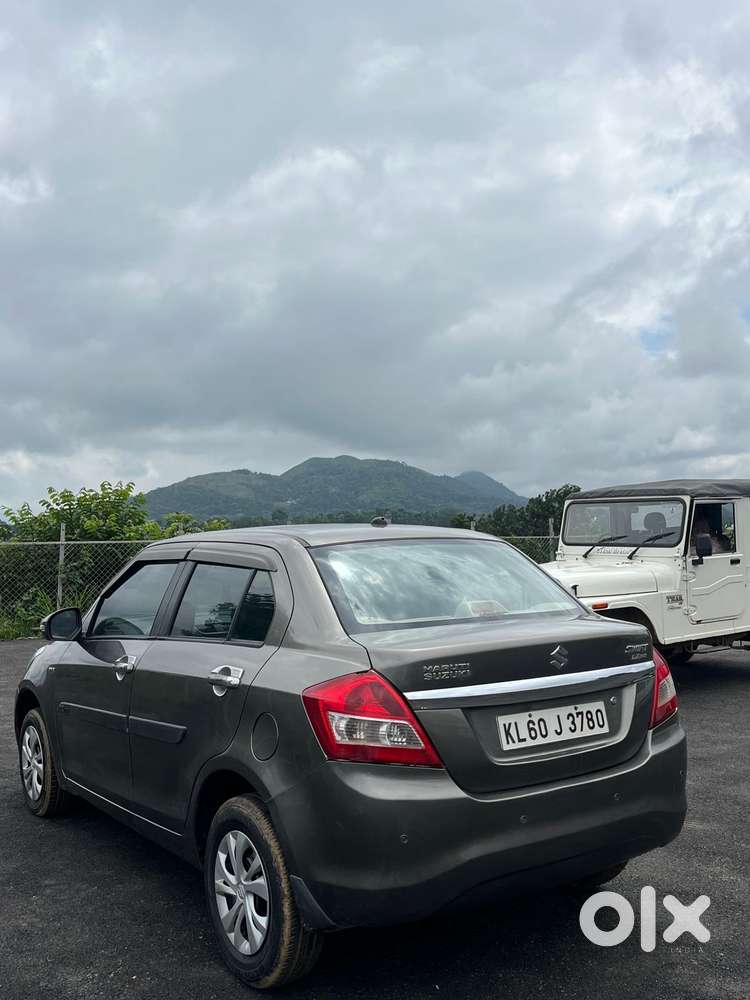 Maruti Suzuki Swift Dzire Amt Vxi, 2015, Petrol