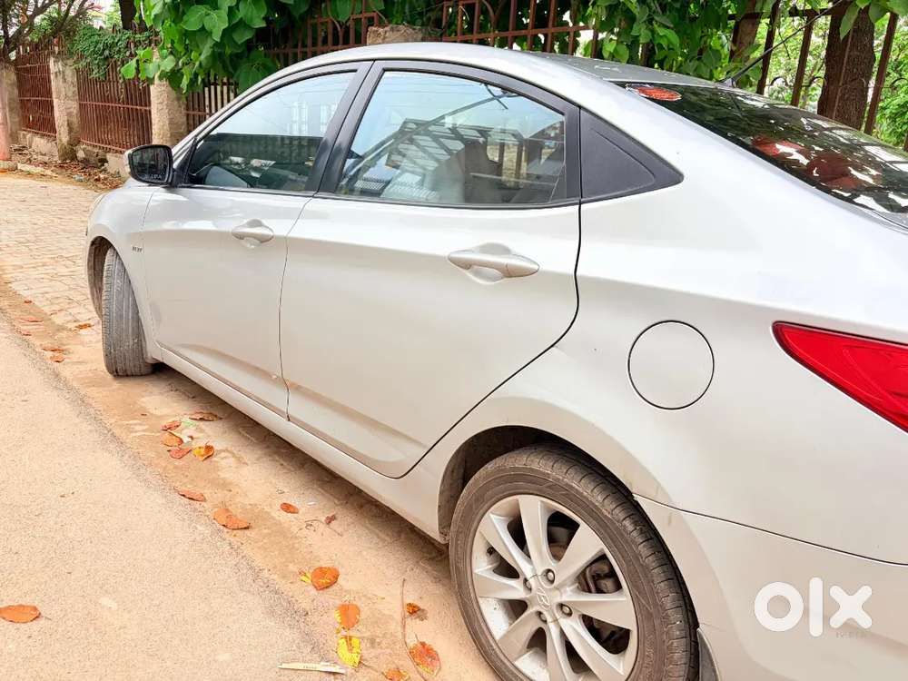 Hyundai Verna 1.6 Ex 2013 Model