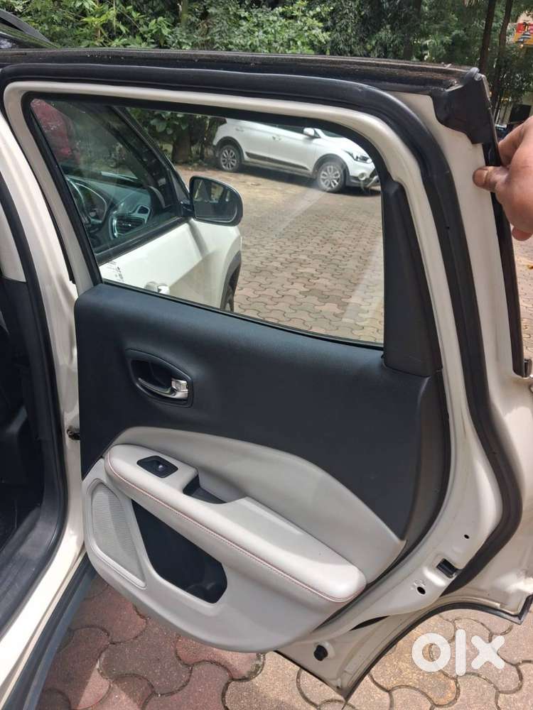 Jeep Compass 1.4 Limited O Model 2018 Years