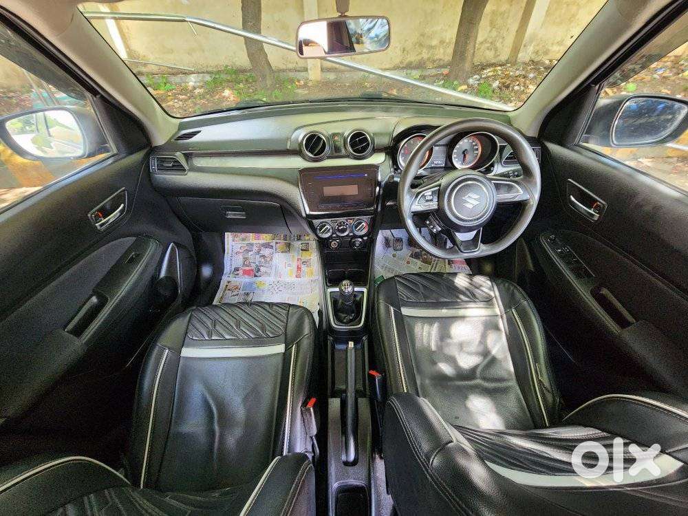 Maruti Suzuki Swift Vxi + Manual, 2022, Petrol