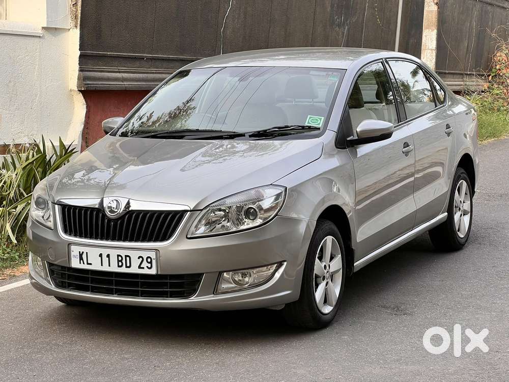 Skoda Rapid [2016-2021] 1.6 Mpi Style Plus, 2016, Petrol