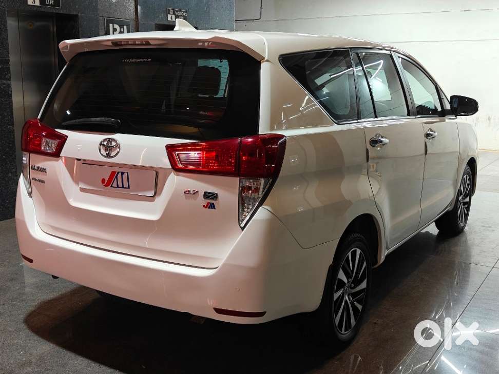 Toyota Innova Crysta [2020-ongoing] 2.7 Gx At 8 Str, 2022, Petrol