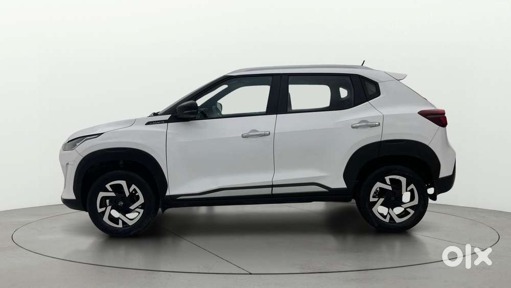 Nissan Magnite 1.0 Xv, 2021, Petrol