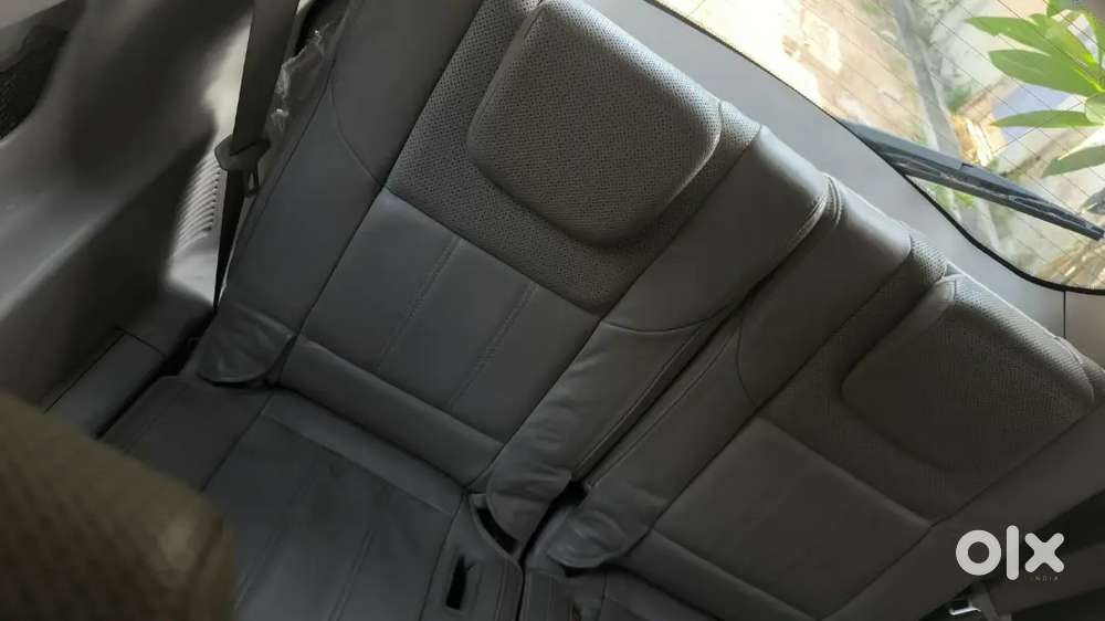 Mahindra Xuv500 2wd 2016