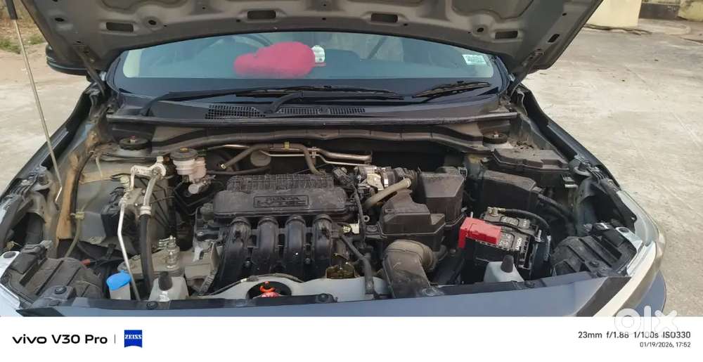 Honda Amaze 2024 Petrol 19000 Km Driven