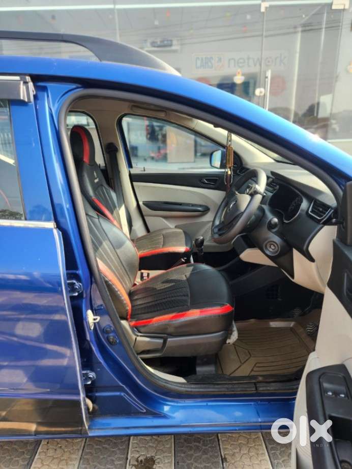 Renault Triber Others, 2021, Petrol