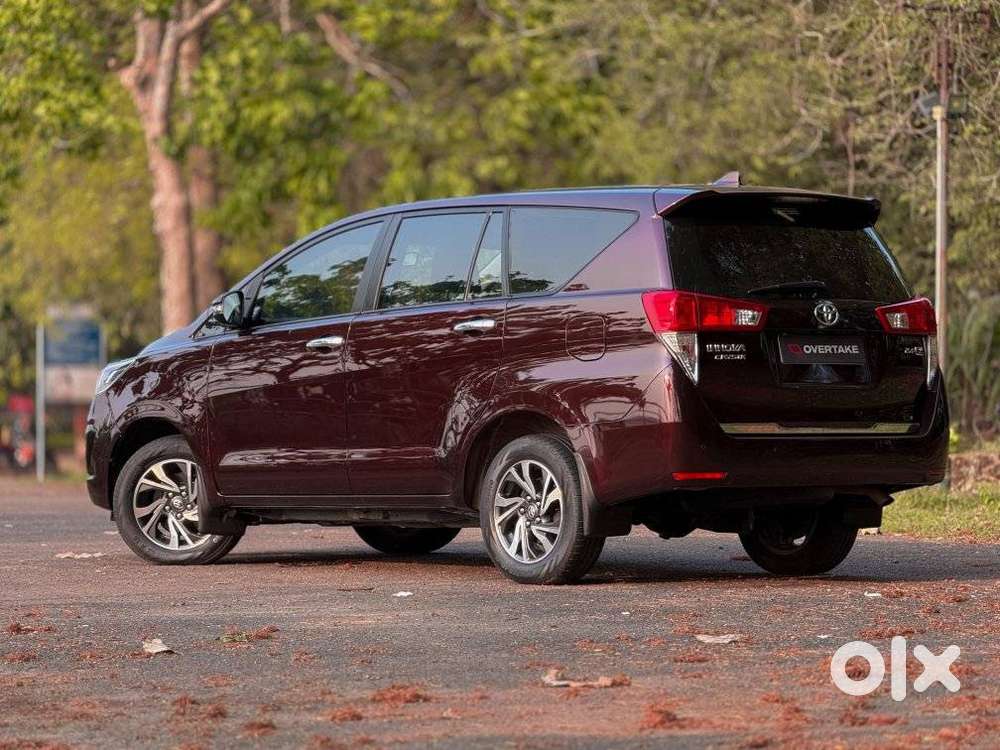 Toyota Innova Crysta 2.4 Gx Limited Edition At 8 Str, 2021, Diesel