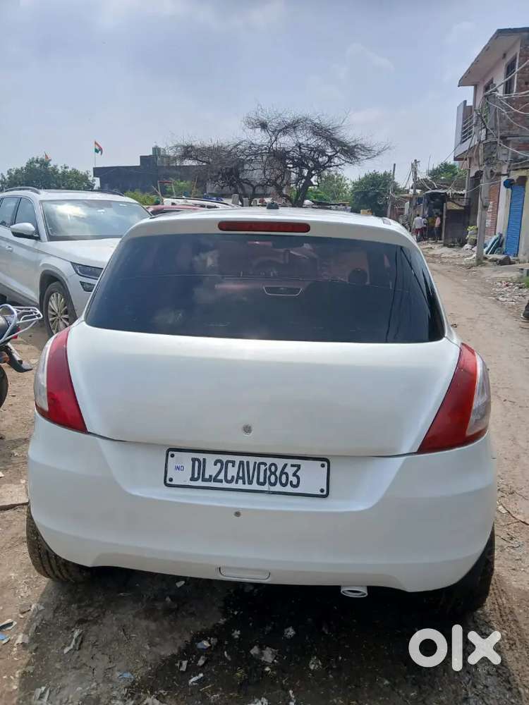 Maruti Suzuki Swift Vxi 2016