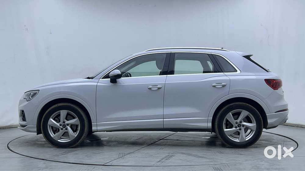 Audi Q3 40 Tfsi Premium Plus, 2022, Petrol