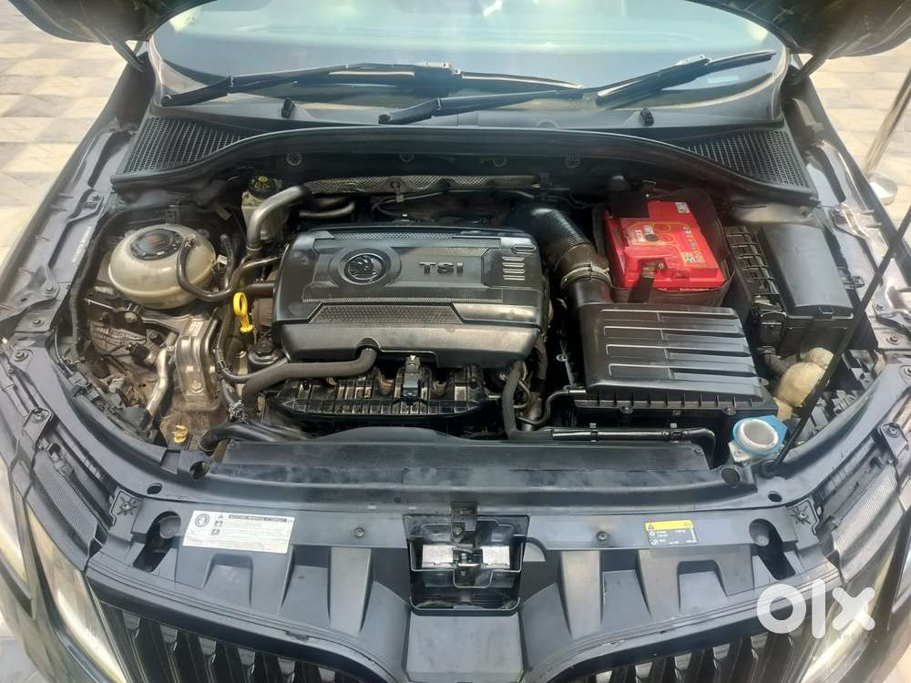 Skoda Octavia Facelift Essence, 2019, Petrol