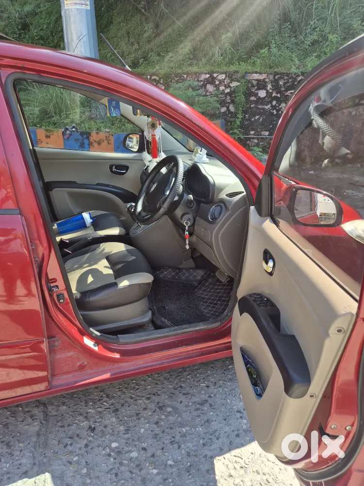 Hyundai I10 Sportz 2012