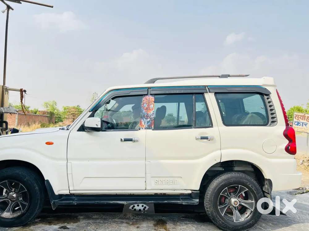 Mahindra Scorpio 2014 Diesel 100300 Km Driven