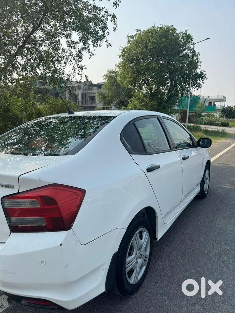 Honda City 2012 Cng & Hybrids Well Maintained