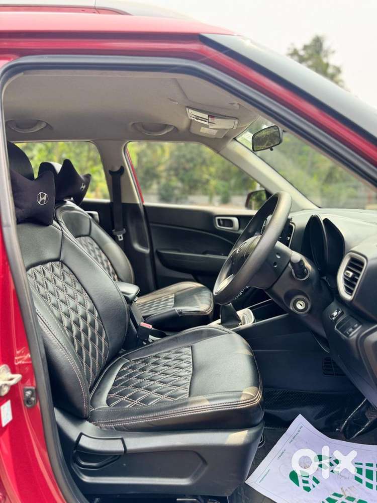 Hyundai Venue 1.2 S (o), 2019, Petrol