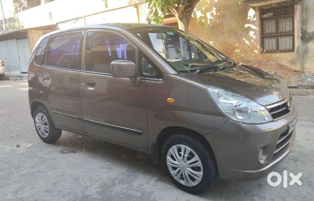 Maruti Suzuki Estilo Lxi Bs-iv, 2012, Petrol