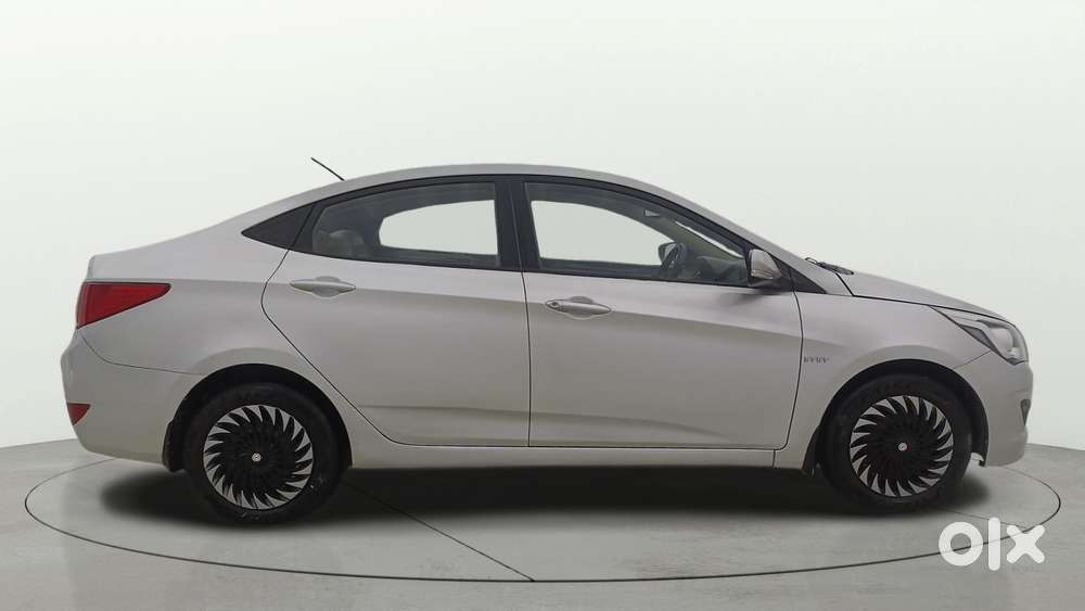 Hyundai Verna 2016-2017 1.6 Vtvt S, 2016, Petrol