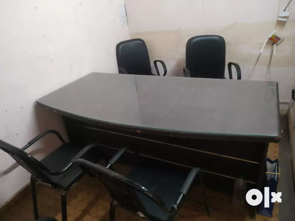 Table and chair online olx