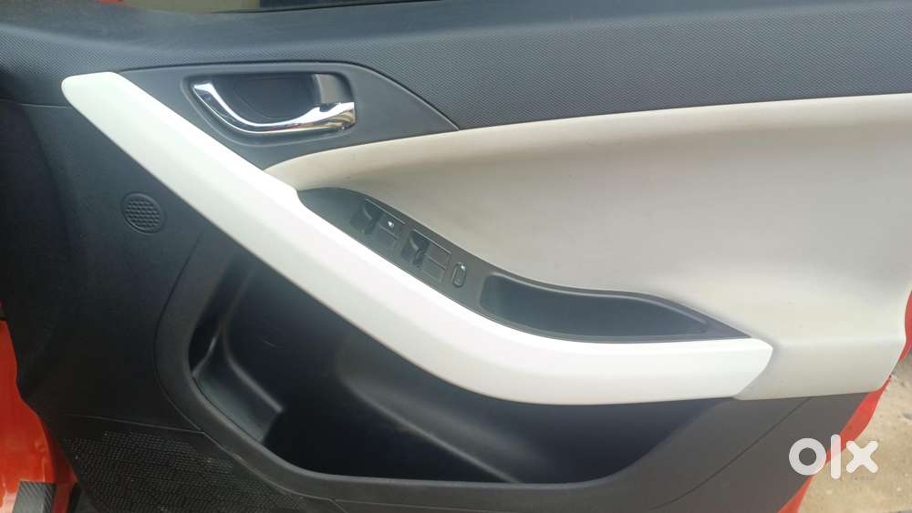 Tata Nexon Creative 1.2 Revotron Petrol 6 Amt, 2023, Petrol