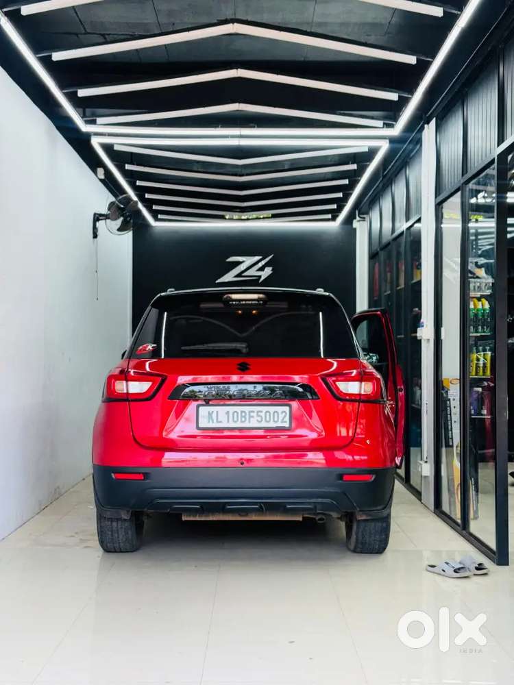 2021 Maruti Suzuki Brezza Zxi Plus Dual Tone (petrol Manual) | Top End