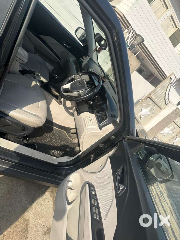 Mahindra Xuv300 Petrol Manual 2021