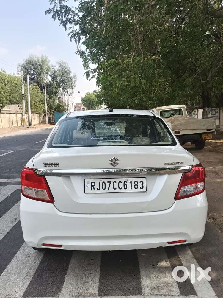 Maruti Suzuki Swift Dzire 1.2 Vxi Bsiv, 2018, Petrol