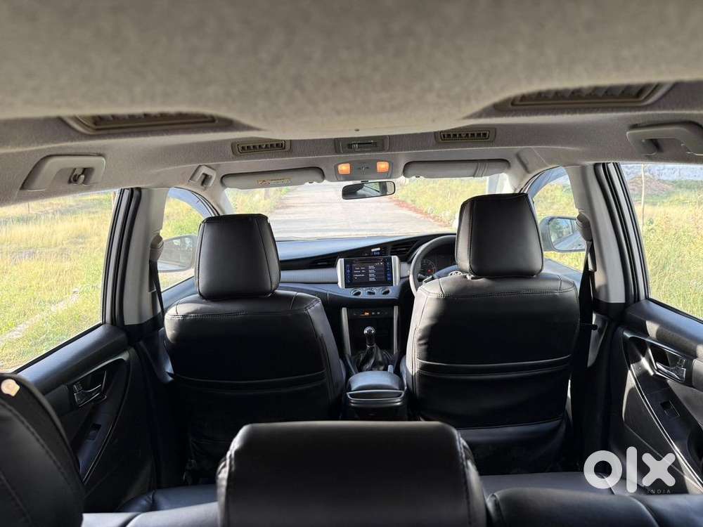 Toyota Innova Crysta