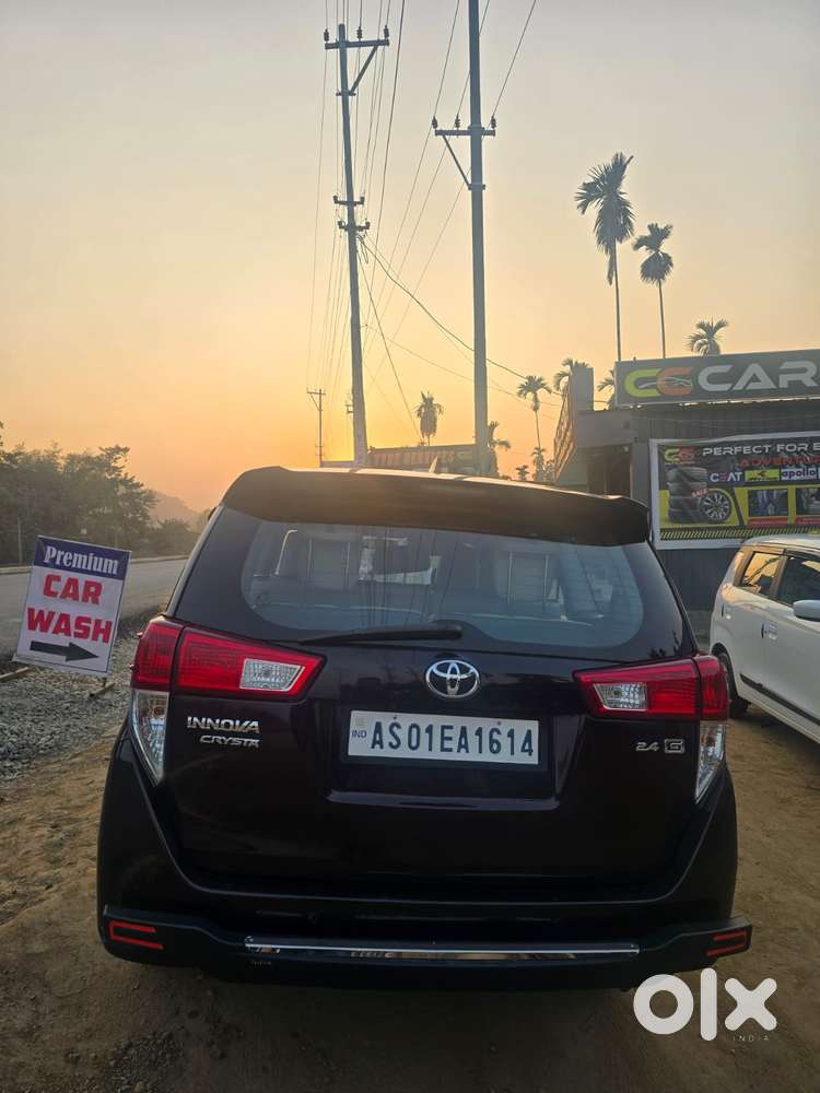 Toyota Innova Crysta 2.4 G Mt, 2019, Diesel