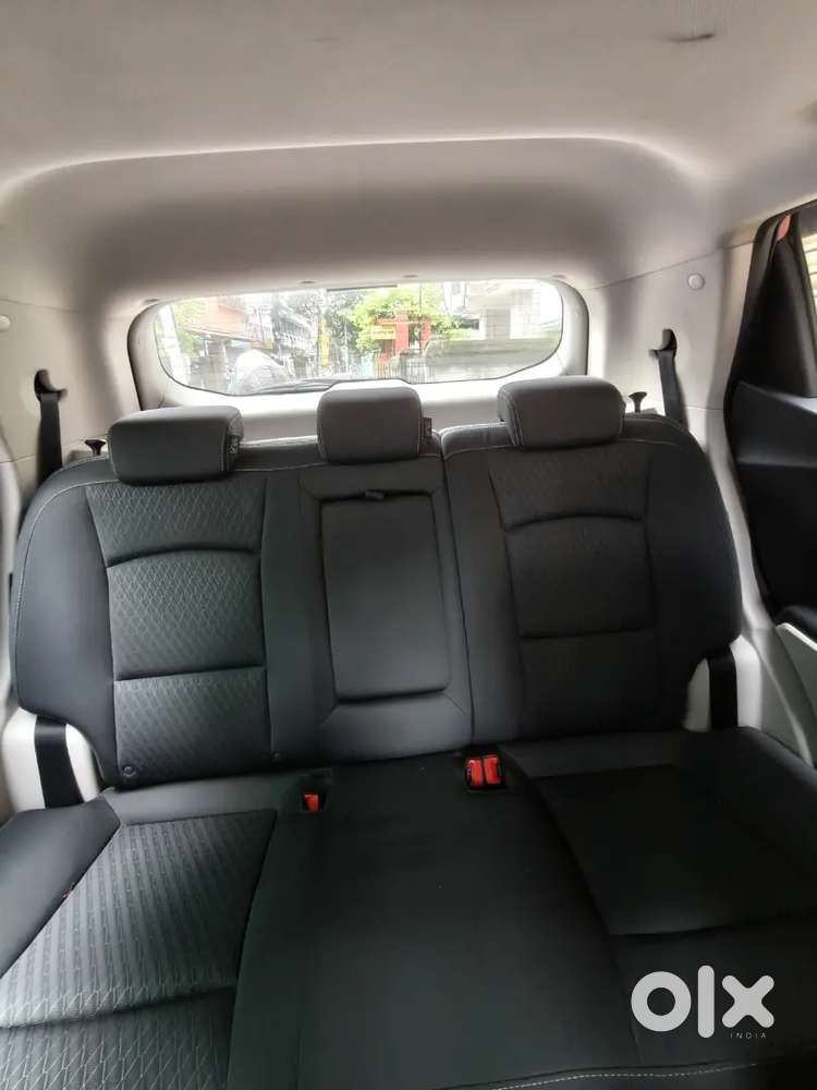 Mahindra Xuv300 2024 Petrol