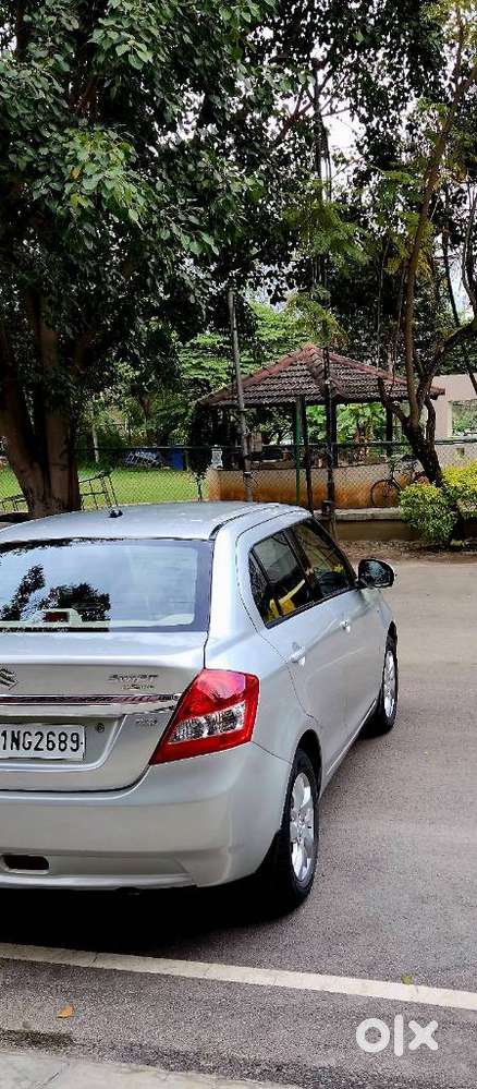 Maruti Suzuki Dzire 1.2 Zxi, 2012, Petrol