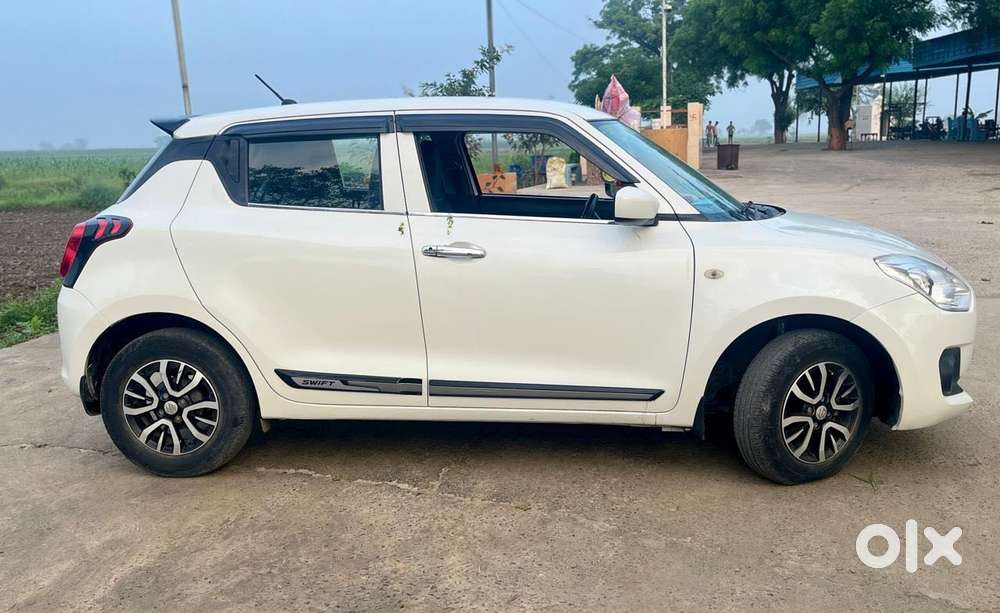 Maruti Suzuki Swift 1.2 Lxi (o), 2019, Petrol