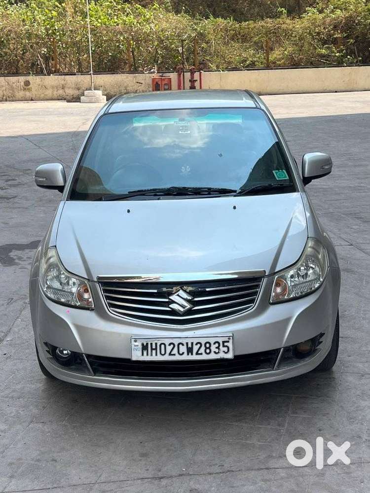 Maruti Suzuki Sx4 Zxi At Leather, 2013, Petrol