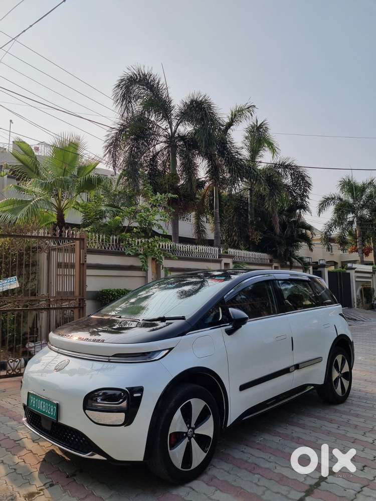 Mg Windsor Ev Essence, 2025, Electric