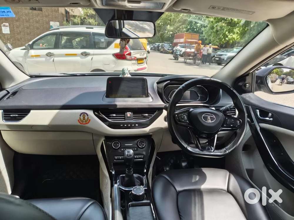 Tata Nexon 1.2 Revotron Xz Plus Hs Dark Edition, 2022, Petrol