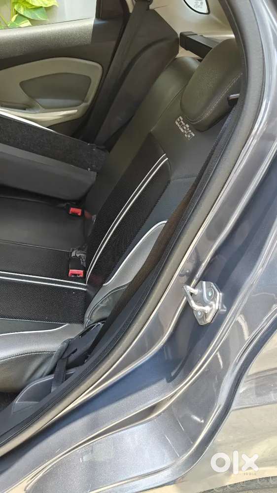 Ford Ecosport 2015 Petrol 76000 Km Driven