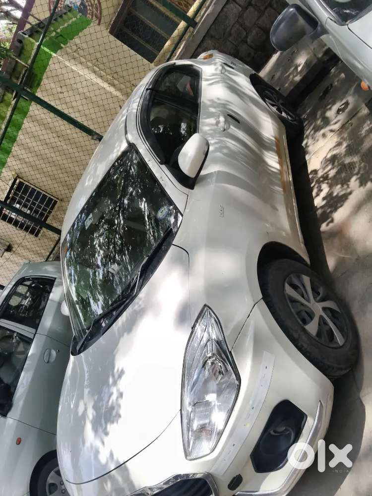 Maruti Suzuki Dzire 2017 Diesel Well Maintained